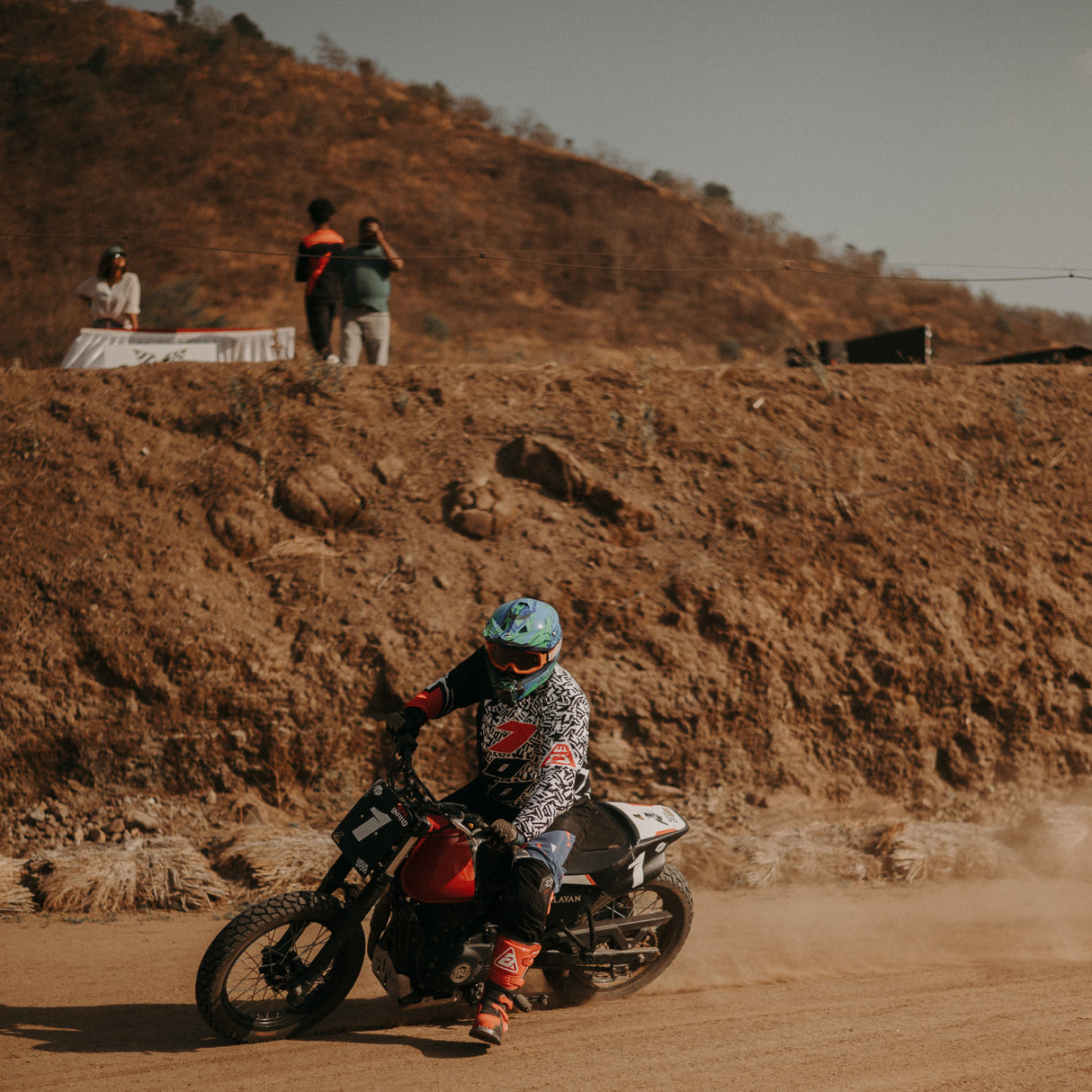 Slide School Session: Season4 Pre Booking