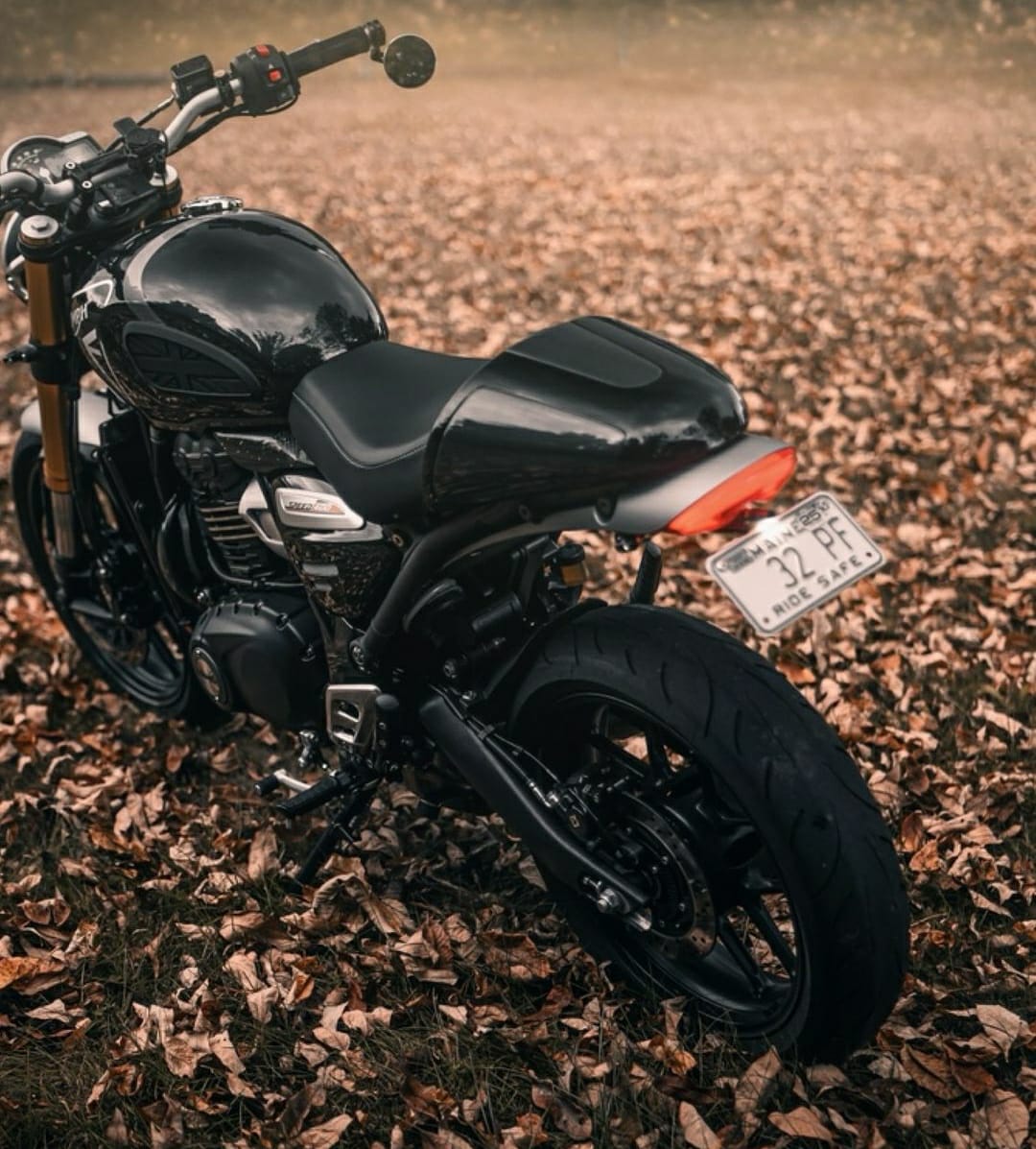 Speed400 Seat cowl