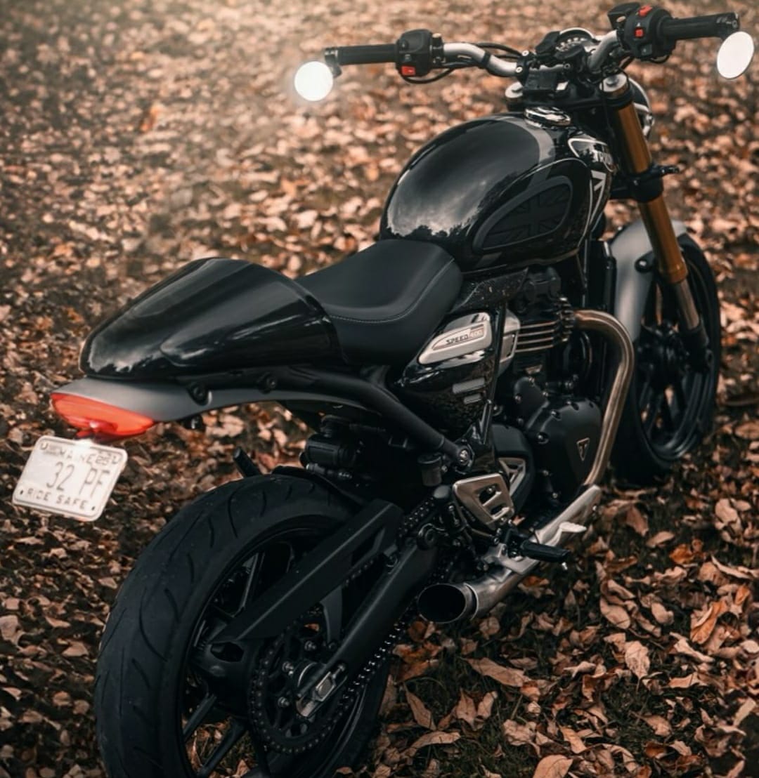 Speed400 Seat cowl