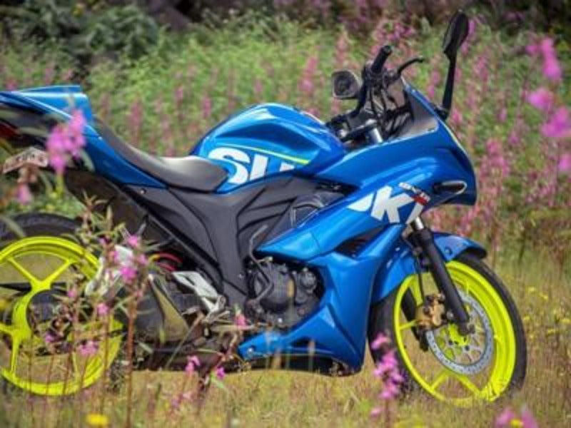 Suzuki gixxer sf cowling store body price