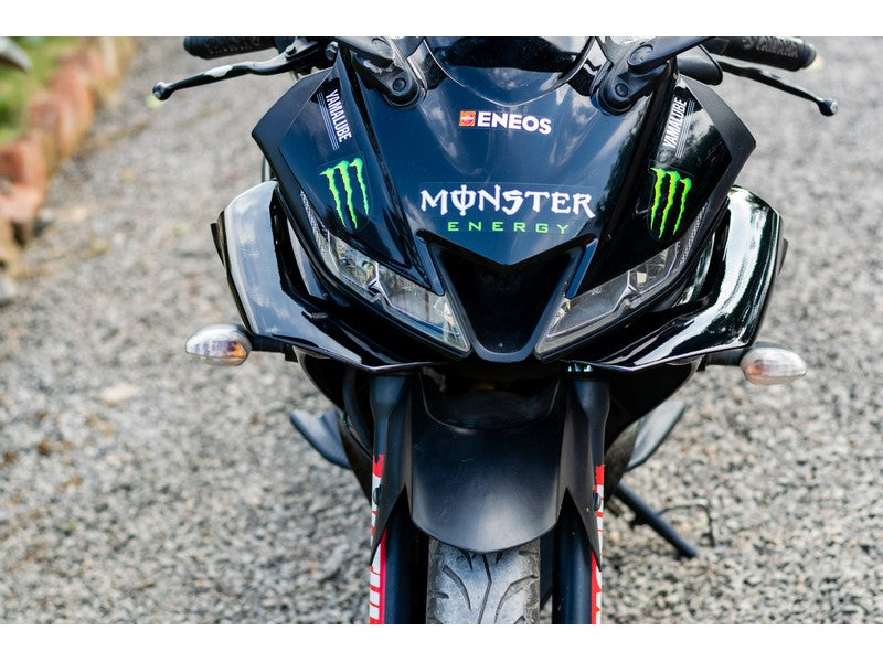 R15 v3 shop motogp winglet