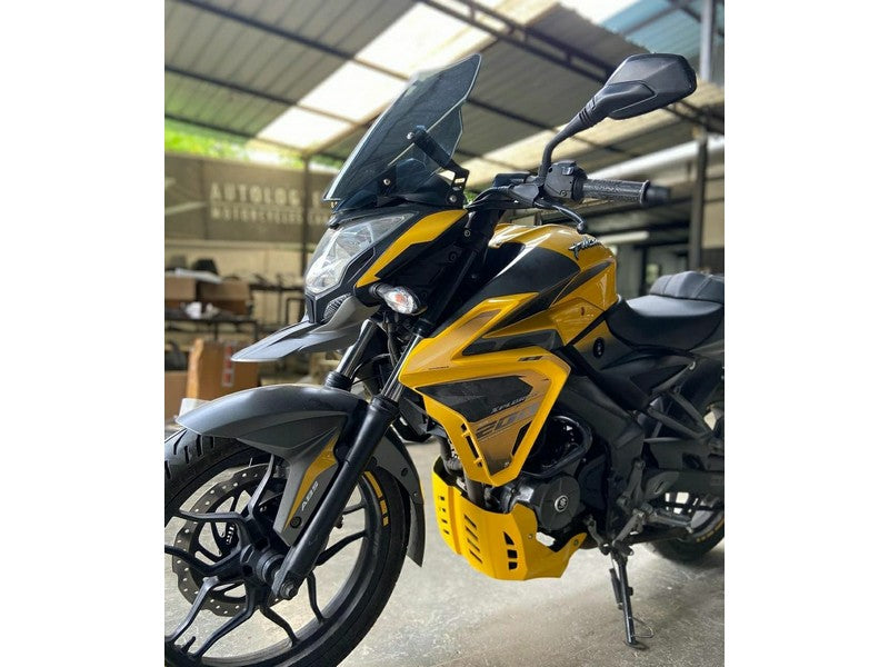 Pulsar 200 ns 2024 tail panel price