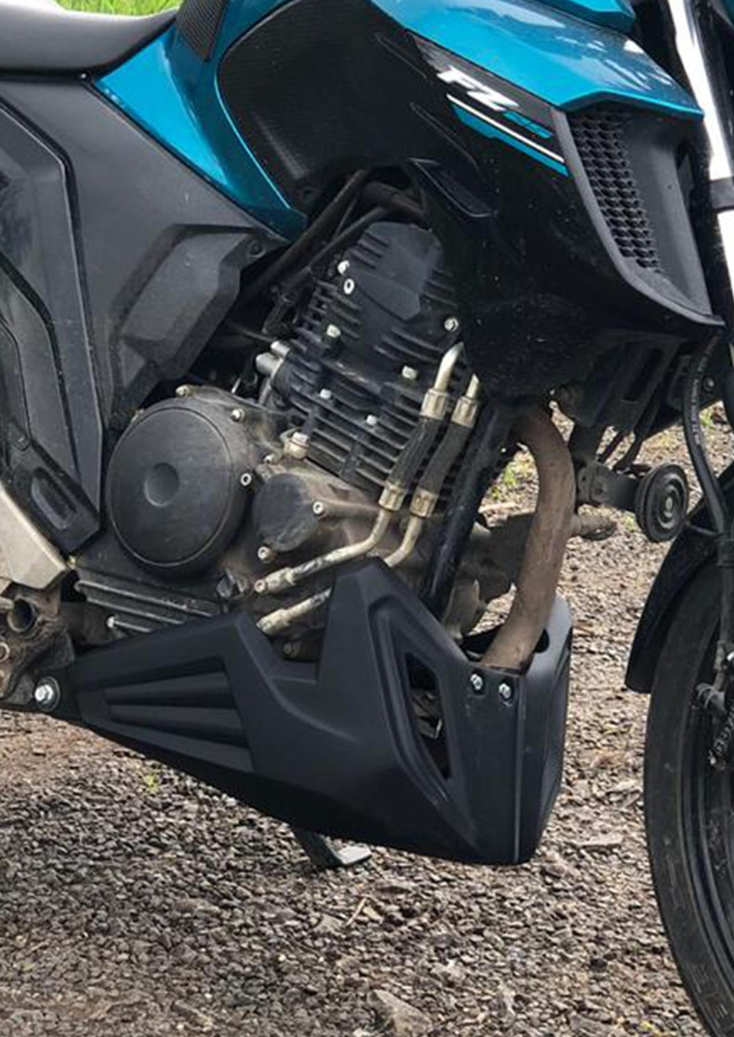 FZ250 | Belly - Autologue Design